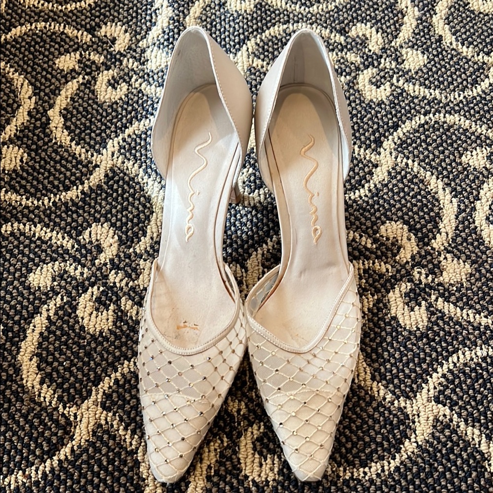 Nina Women's Cream Heels